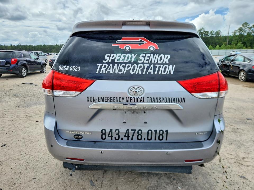 Photo 6 from auction – 2011 TOYOTA SIENNA with VIN 5TDYK3DC0BS111053
