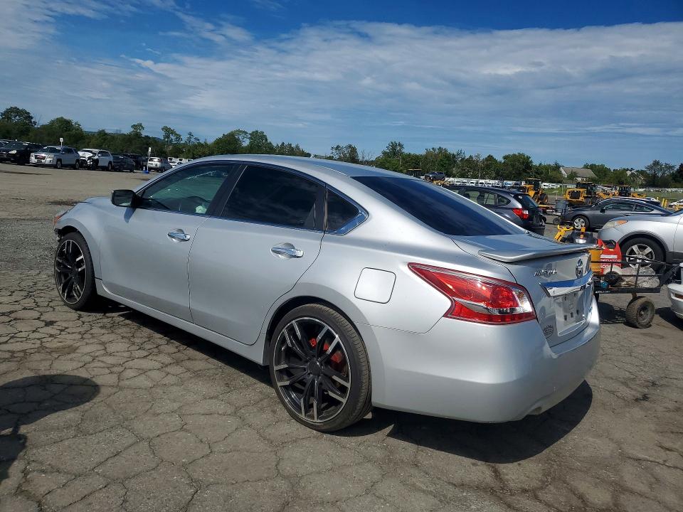 Снимка 2 от търг – 2013 NISSAN ALTIMA с VIN 1N4AL3AP7DC901921