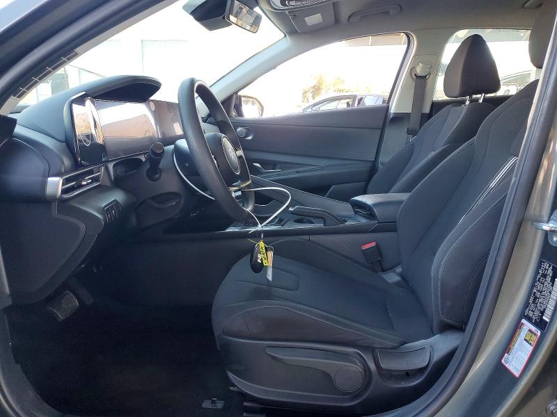 Photo 7 from auction – 2024 HYUNDAI ELANTRA with VIN KMHLM4DG7RU845042