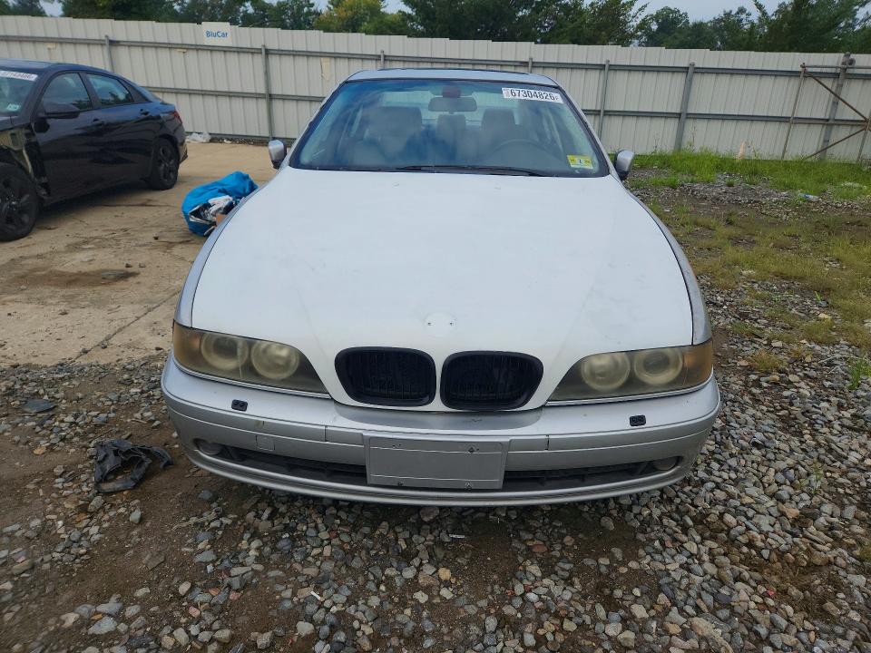 Photo 5 from auction – 2001 BMW 530 with VIN WBADT63421CF08013