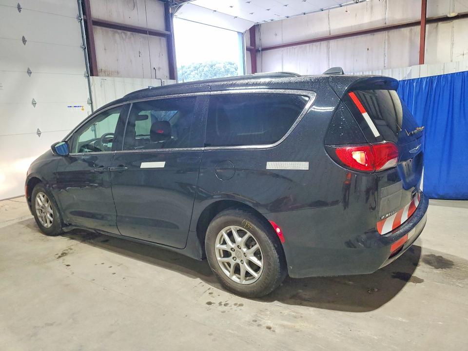 Photo 2 from auction – 2021 CHRYSLER VOYAGER with VIN 2C4RC1DG1MR516729