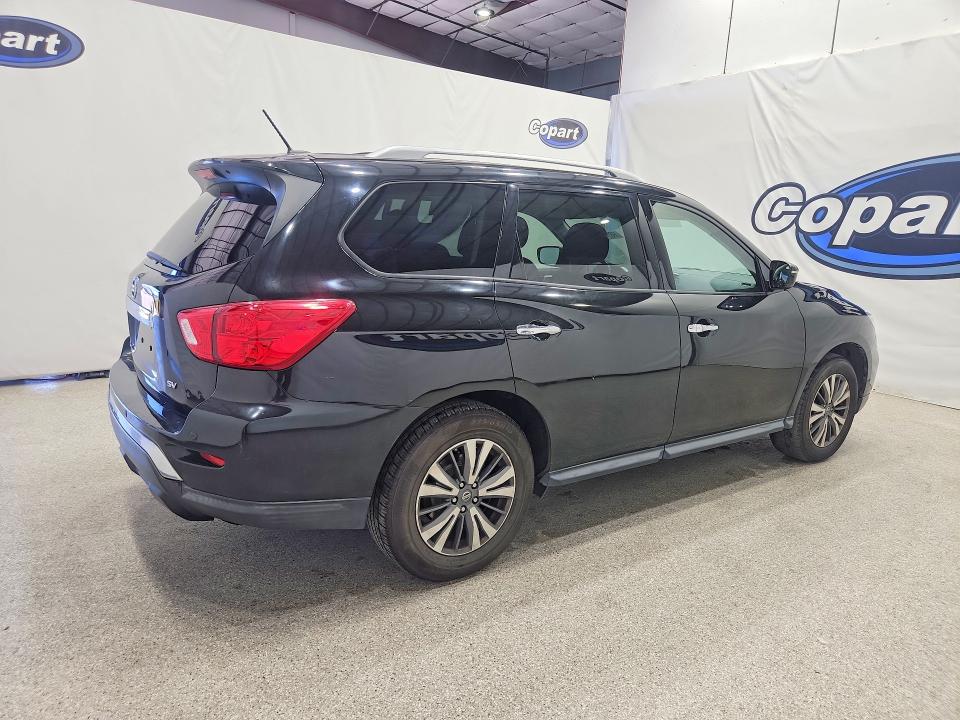 Photo 3 from auction – 2018 NISSAN PATHFINDER with VIN 5N1DR2MN9JC608359