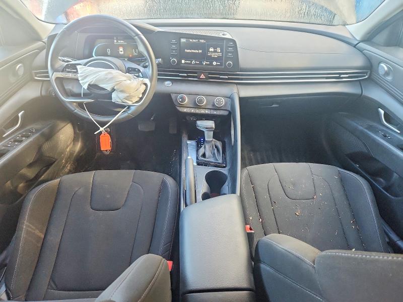 Снимка 8 от търг – 2025 HYUNDAI ELANTRA с VIN KMHLM4DG0SU900565