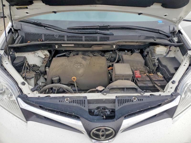 Photo 12 from auction – 2020 TOYOTA SIENNA with VIN 5TDJZ3DC4LS248026