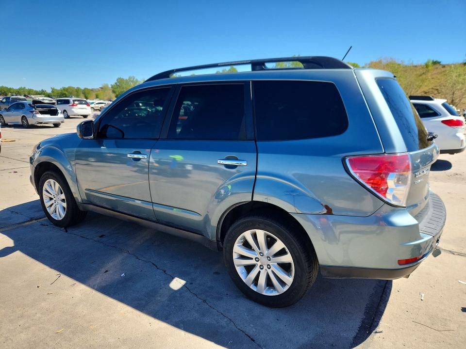 Photo 2 from auction – 2012 SUBARU FORESTER with VIN JF2SHBEC4CH424840