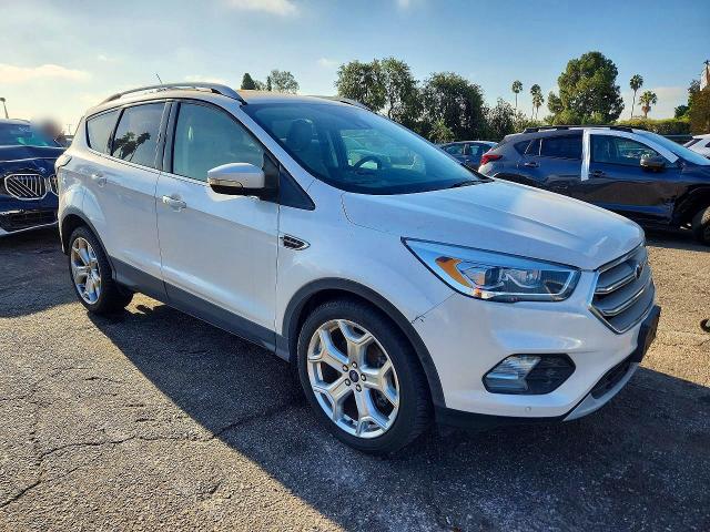 Photo 4 from auction – 2018 FORD ESCAPE with VIN 1FMCU0J92JUC48898