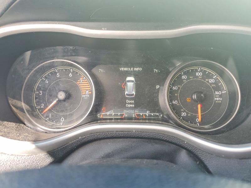 Photo 9 from auction – 2017 JEEP CHEROKEE with VIN 1C4PJMJS3HW659055