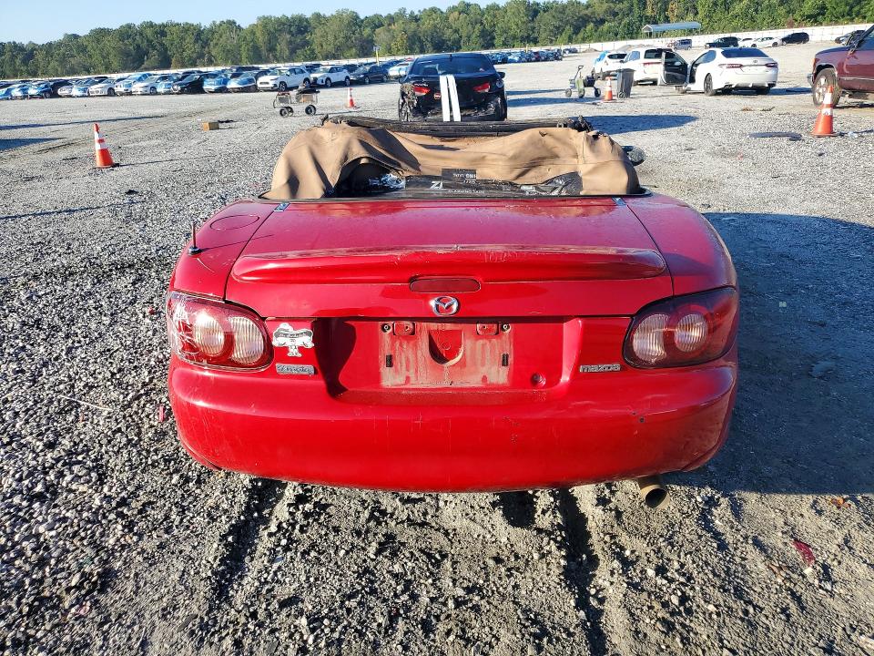 Photo 6 from auction – 2001 MAZDA MX-5 MIATA with VIN JM1NB353310215569