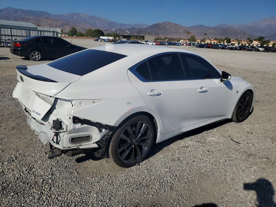 Zdjęcie 3 z aukcji – 2024 LEXUS IS 350 z VIN JTHGZ1B26R5080203