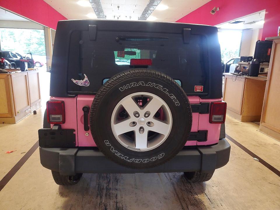 Снимка 6 от търг – 2017 JEEP WRANGLER UNLIMITED с VIN 1C4HJWDG5HL739417