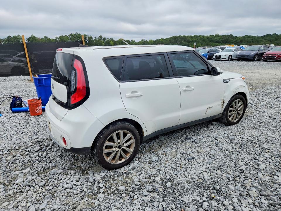 Foto 3 de la subasta – 2018 KIA SOUL con VIN KNDJP3A54J7902770