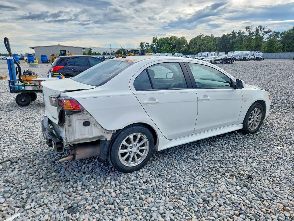 صورة رقم 3 من المزاد - 2013 MITSUBISHI LANCER مع VIN JA32U2FU4DU014743