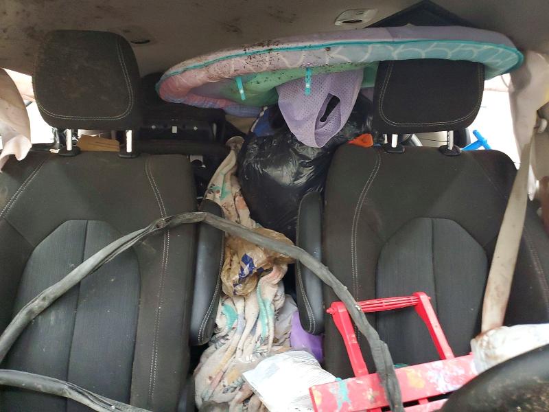 Photo 10 from auction – 2022 CHRYSLER VOYAGER with VIN 2C4RC1CG5NR225203