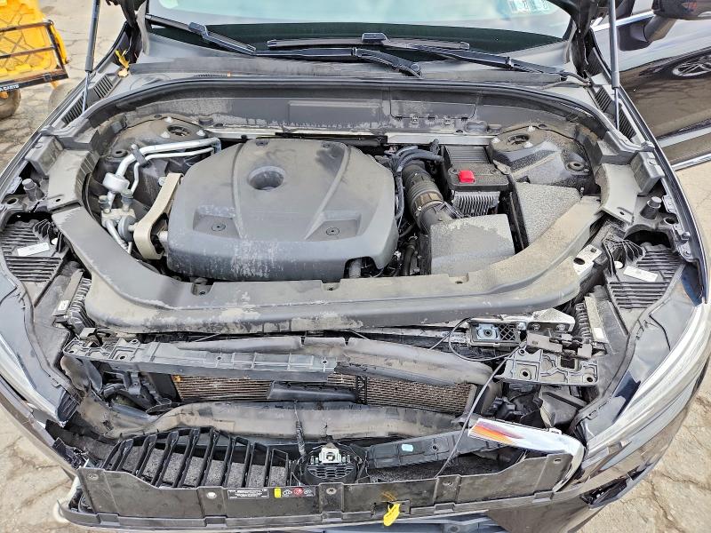 Снимка 11 от търг – 2021 VOLVO XC60 с VIN YV4A22RL0M1733377