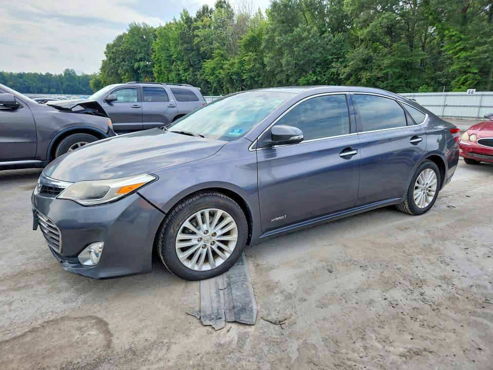 TOYOTA AVALON HYBRID 2013 with VIN 4T1BD1EB5DU018484 - Photo from auction