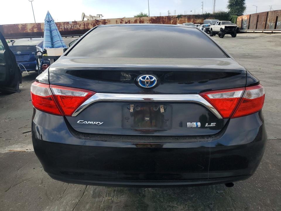 Снимка 6 от търг – 2015 TOYOTA CAMRY HYBRID с VIN 4T1BD1FK4FU172489