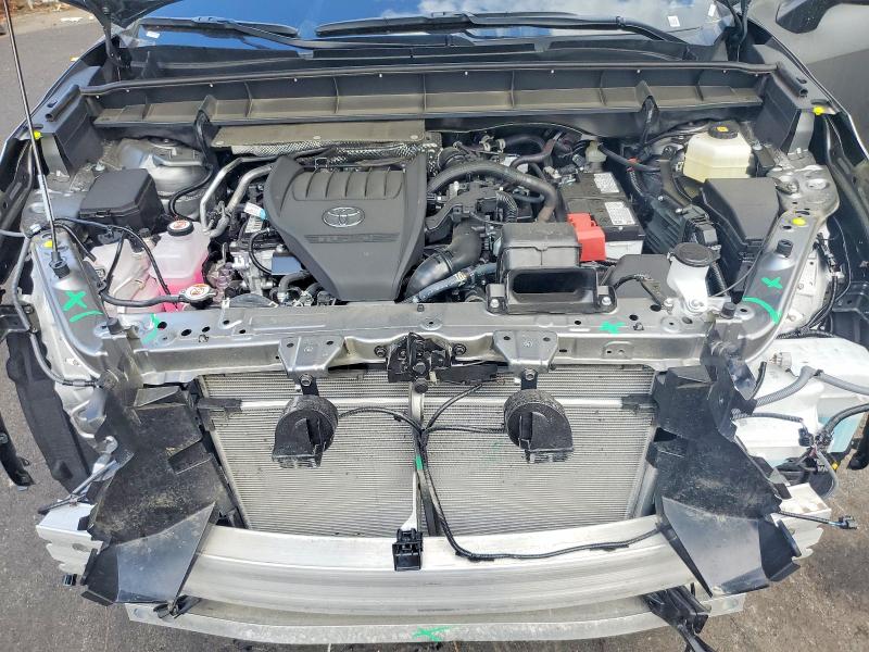 Photo 11 from auction – 2026 TOYOTA HIGHLANDER with VIN 5TDKDRBH2TS612898