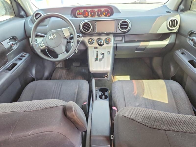 Photo 8 from auction – 2008 SCION XB with VIN JTLKE50E681005488