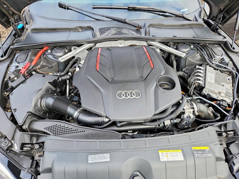 Снимка 11 от търг – 2022 AUDI S5 с VIN WAUC4CF56NA011458