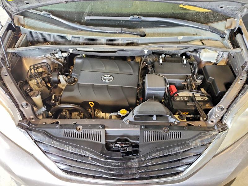 Photo 12 from auction – 2014 TOYOTA SIENNA with VIN 5TDKK3DC3ES431865