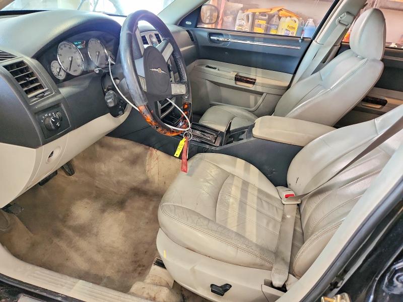 Photo 7 from auction – 2005 CHRYSLER 300C with VIN 2C3JA63H55H672651