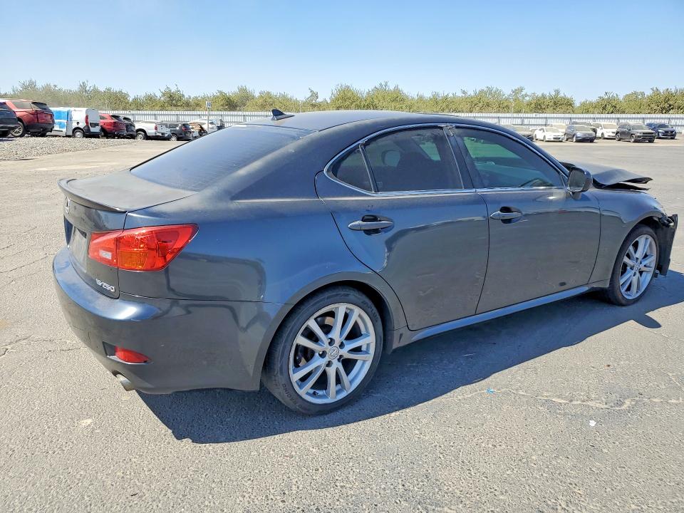 Zdjęcie 3 z aukcji – 2007 LEXUS IS 250 z VIN JTHBK262272034042