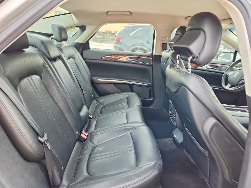 Photo 10 from auction – 2015 LINCOLN MKZ with VIN 3LN6L2G92FR625375