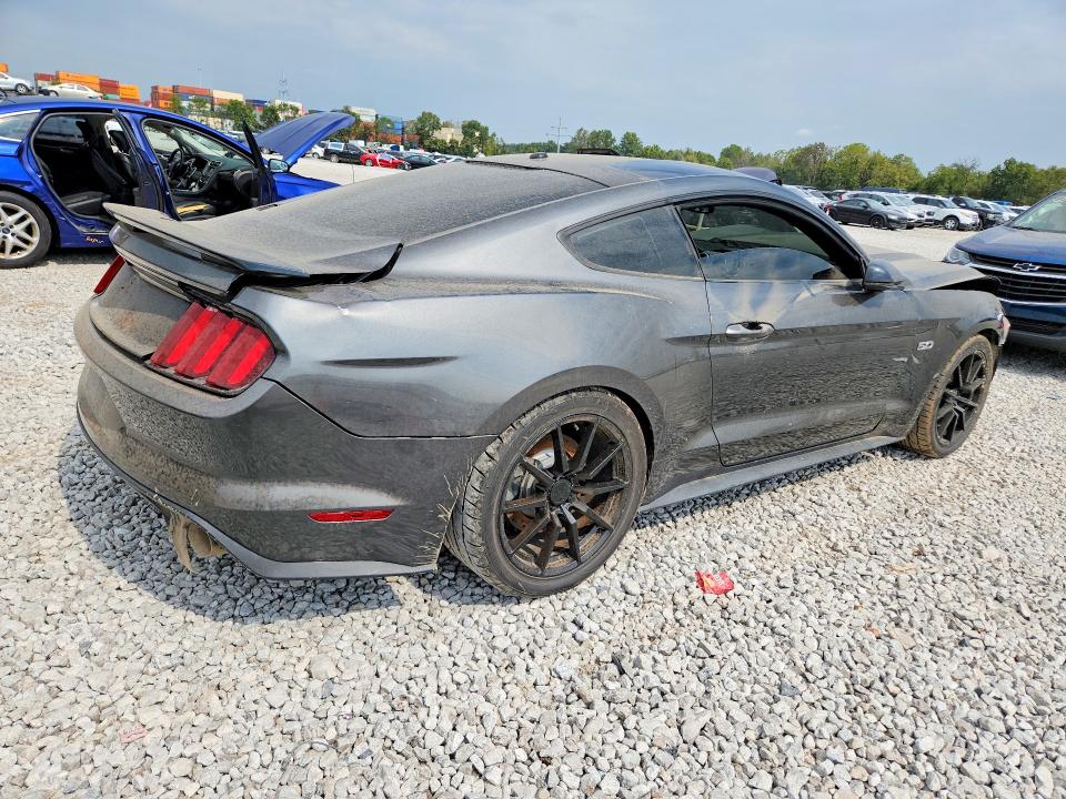 Photo 3 from auction – 2017 FORD MUSTANG with VIN 1FA6P8CF7H5259397
