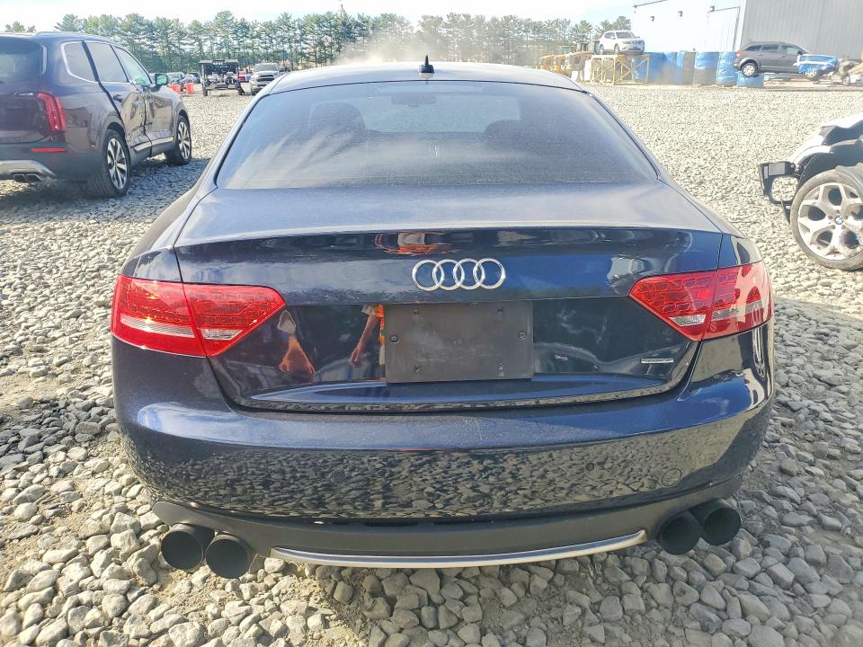 صورة رقم 6 من المزاد - 2011 AUDI A5 مع VIN WAUVFAFR0BA058328