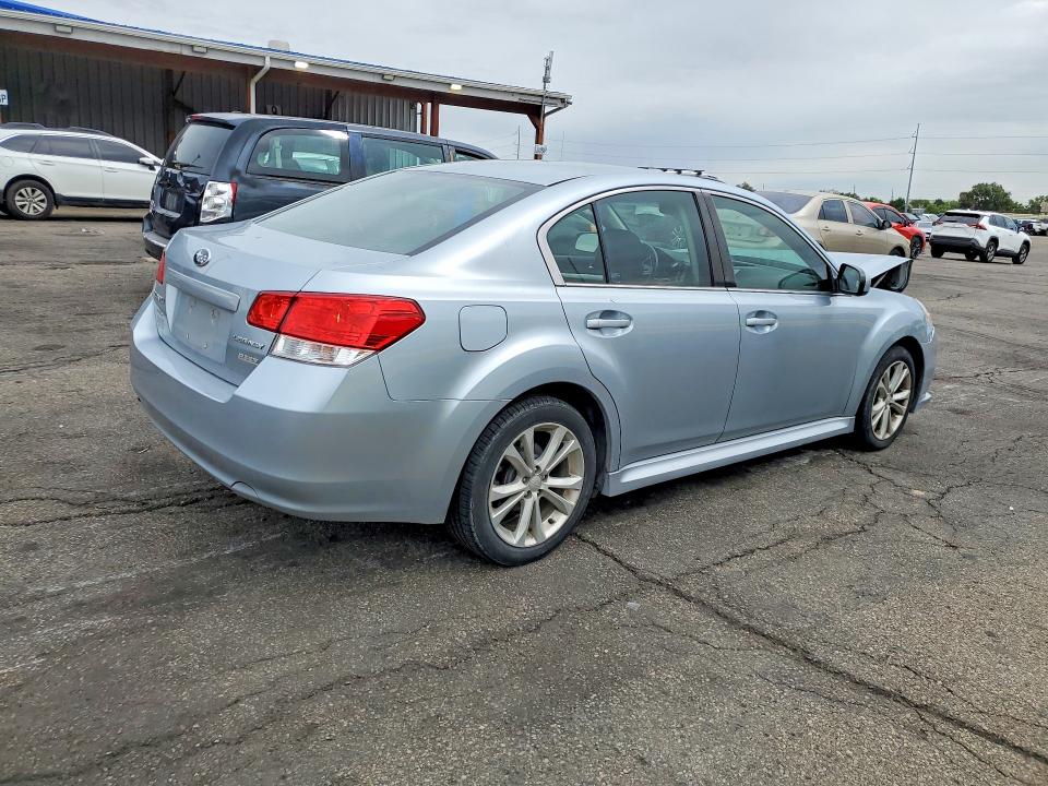 Foto 3 de la subasta – 2013 SUBARU LEGACY con VIN 4S3BMBB64D3026941