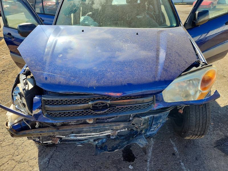 Photo 12 from auction – 2004 TOYOTA RAV4 with VIN JTEHD20V146009707