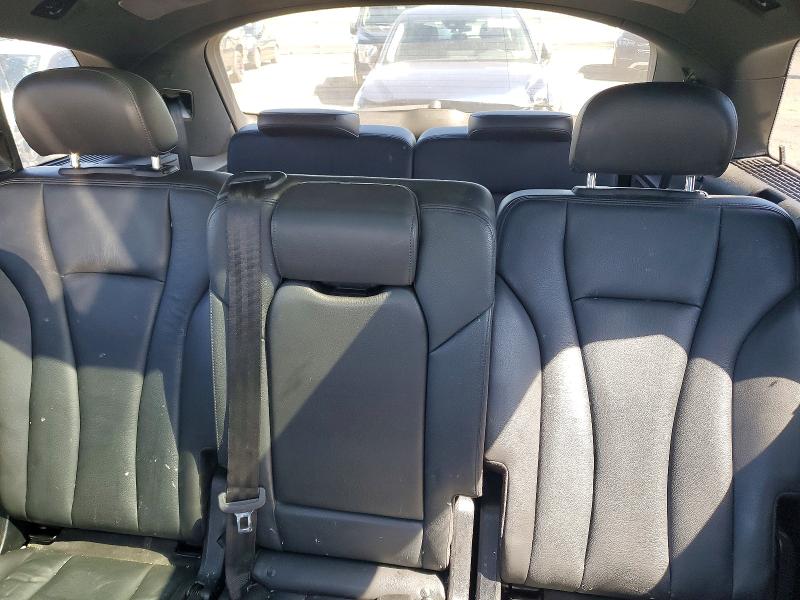 Photo 10 from auction – 2019 AUDI Q7 with VIN WA1LAAF75KD031559