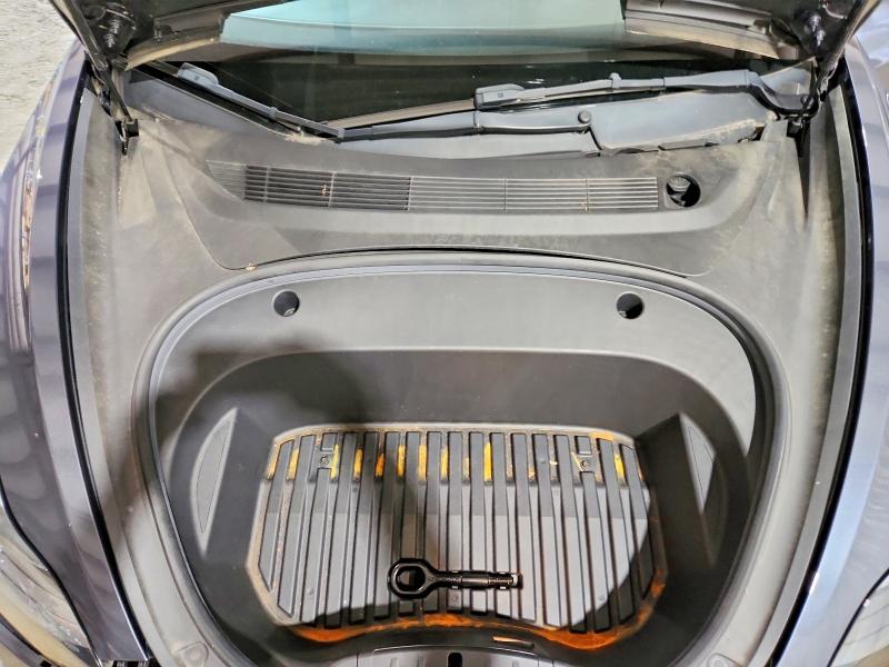 Фото 12 с аукциона – 2023 TESLA MODEL 3 с VIN 5YJ3E1EA1PF428502