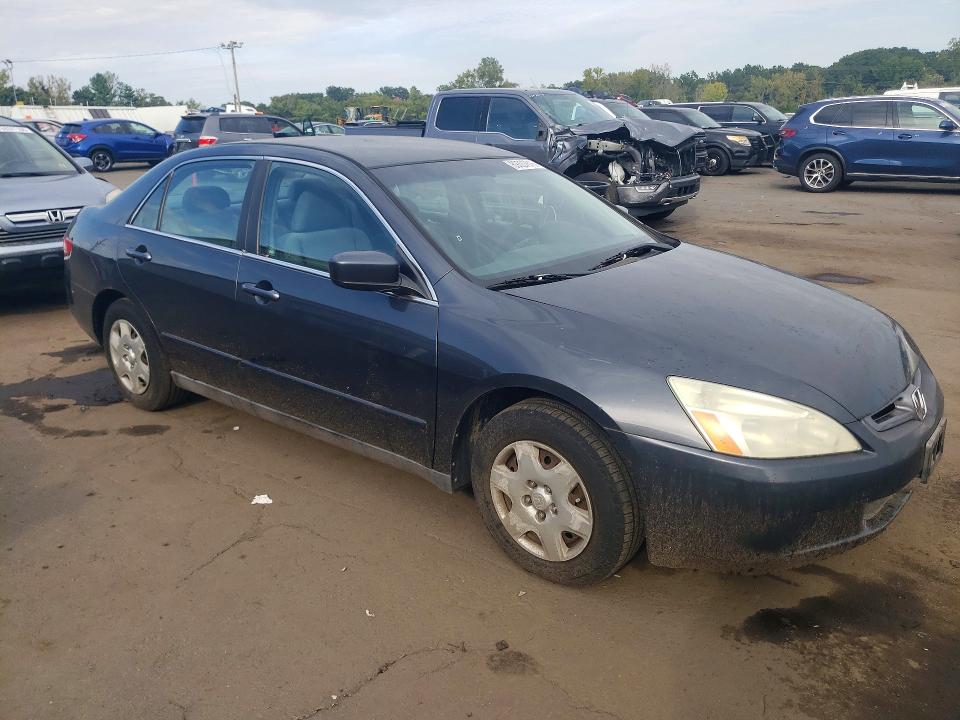Photo 4 from auction – 2005 HONDA ACCORD with VIN 1HGCM56465A024802
