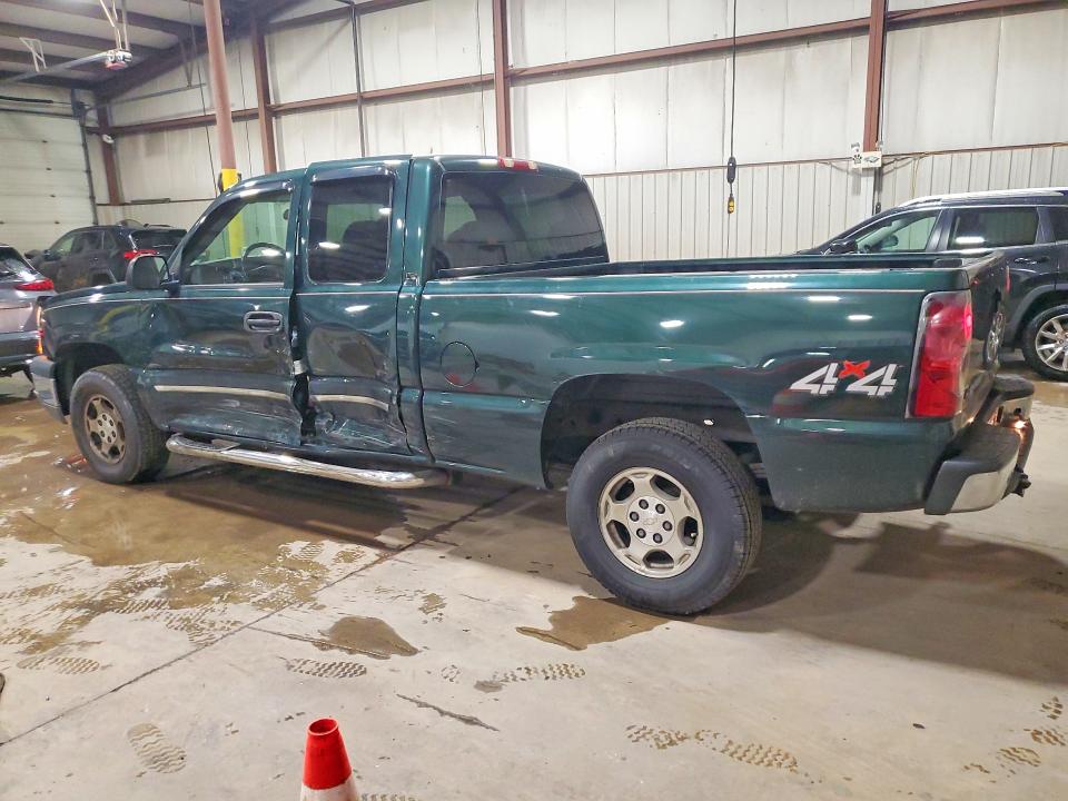 Photo 2 from auction – 2004 CHEVROLET SILVERADO with VIN 2GCEK19T241192213