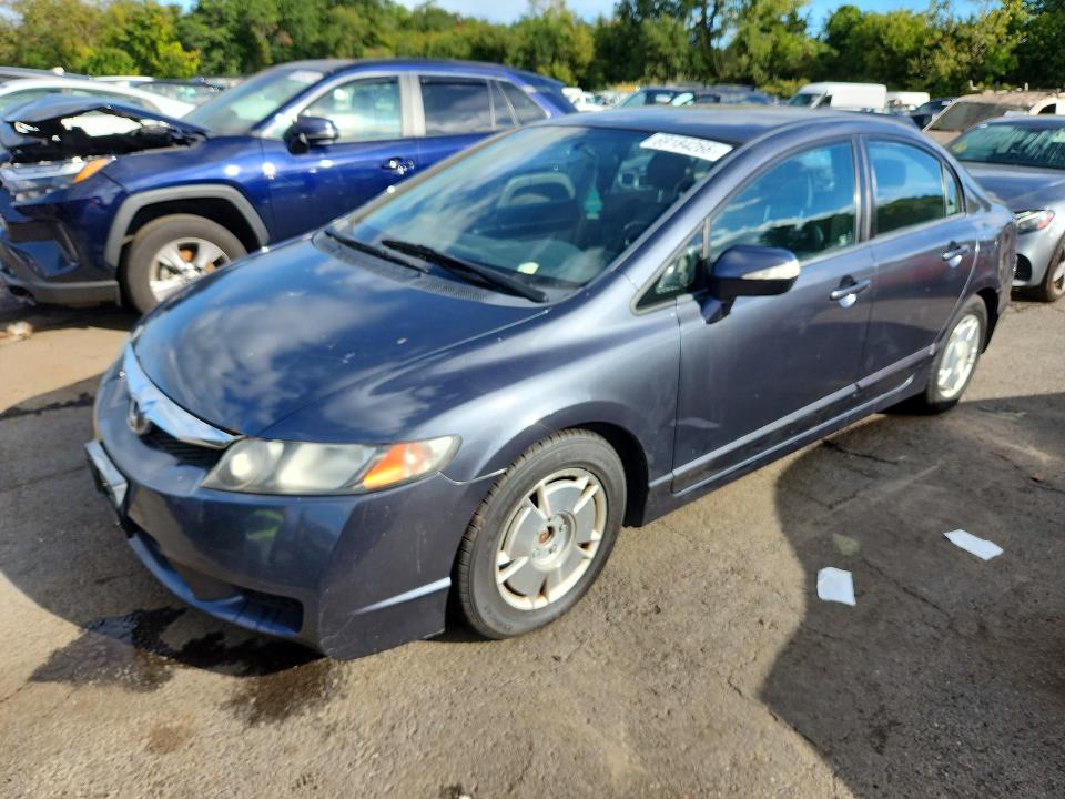 HONDA CIVIC 2010 with VIN JHMFA3F2XAS005034 - Photo from auction