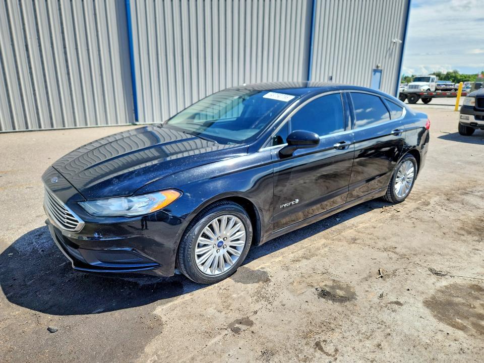 FORD FUSION 2017 with VIN 3FA6P0LU9HR356677 - Photo from auction