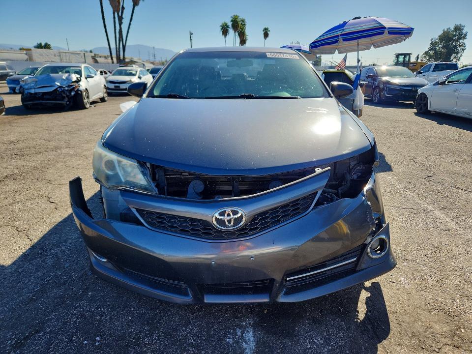 Photo 5 from auction – 2014 TOYOTA CAMRY with VIN 4T1BF1FK4EU812077