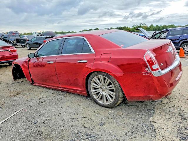 Снимка 2 от търг – 2014 CHRYSLER 300C с VIN 2C3CCAET8EH104708