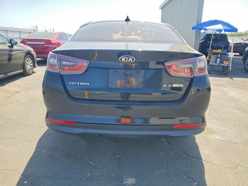 Photo 6 from auction – 2015 KIA OPTIMA with VIN KNAGN4ADXF5080666