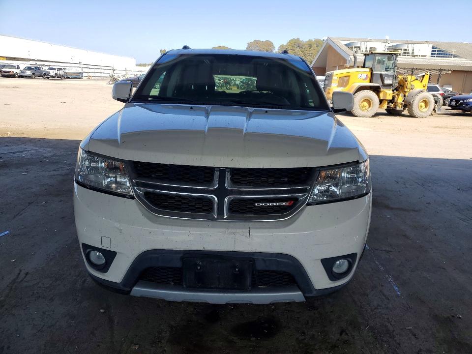Photo 5 from auction – 2015 DODGE JOURNEY with VIN 3C4PDDBG5FT606667