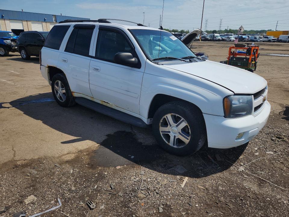 Photo 4 from auction – 2008 CHEVROLET TRAILBLAZER with VIN 1GNDT13S082261647