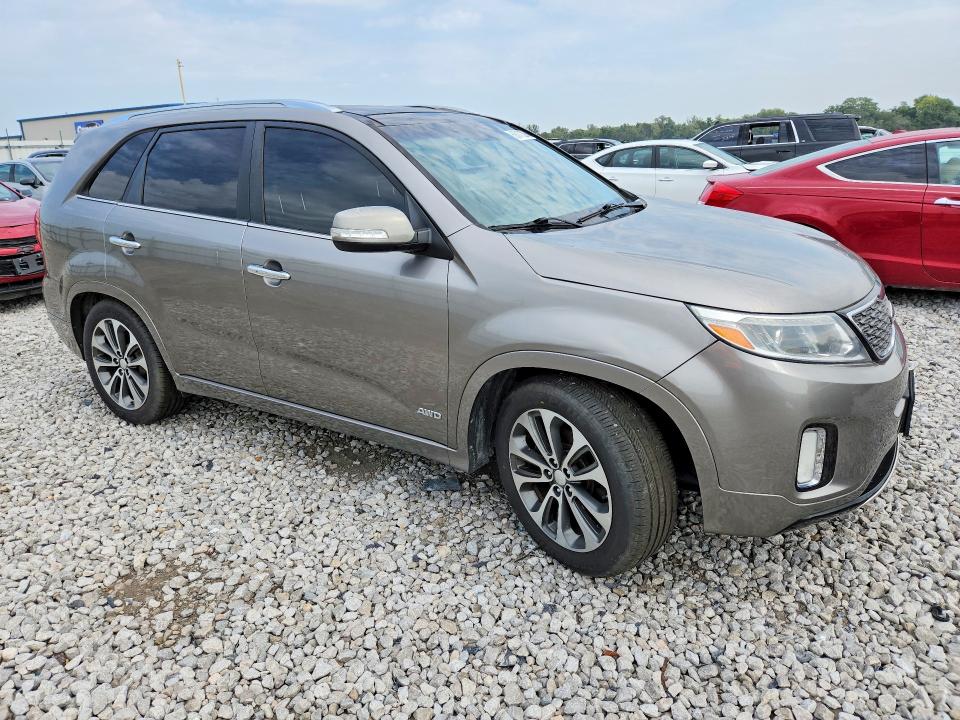 Photo 4 from auction – 2014 KIA SORENTO with VIN 5XYKWDA79EG467025