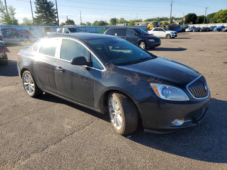 Фото 4 с аукциона – 2013 BUICK VERANO с VIN 1G4PS5SK2D4115777
