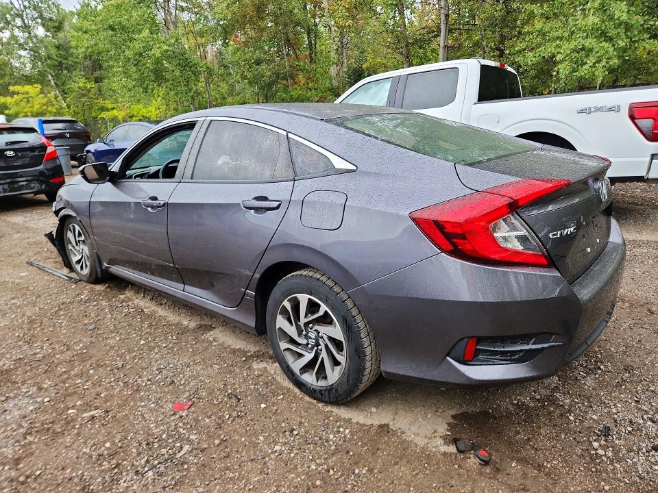 Photo 2 from auction – 2017 HONDA CIVIC with VIN 2HGFC2F83HH039247