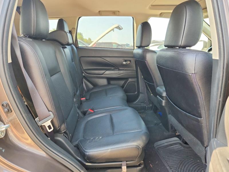 Photo 10 from auction – 2016 MITSUBISHI OUTLANDER with VIN JA4AD3A38GZ049997