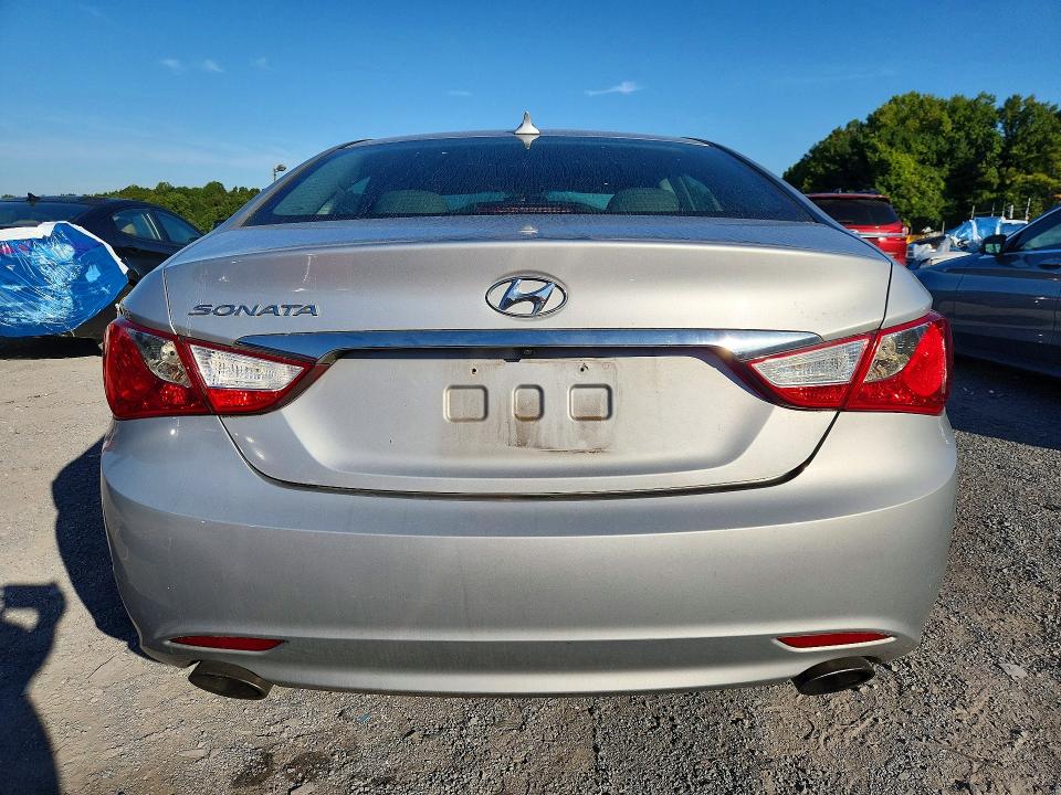 Снимка 6 от търг – 2013 HYUNDAI SONATA с VIN 5NPEC4AC2DH671420