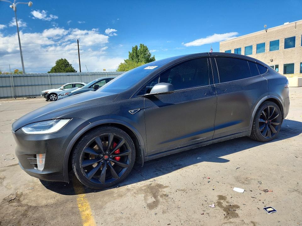 TESLA MODEL X 2016 с VIN 5YJXCAE49GF001148 - Фото с аукциона