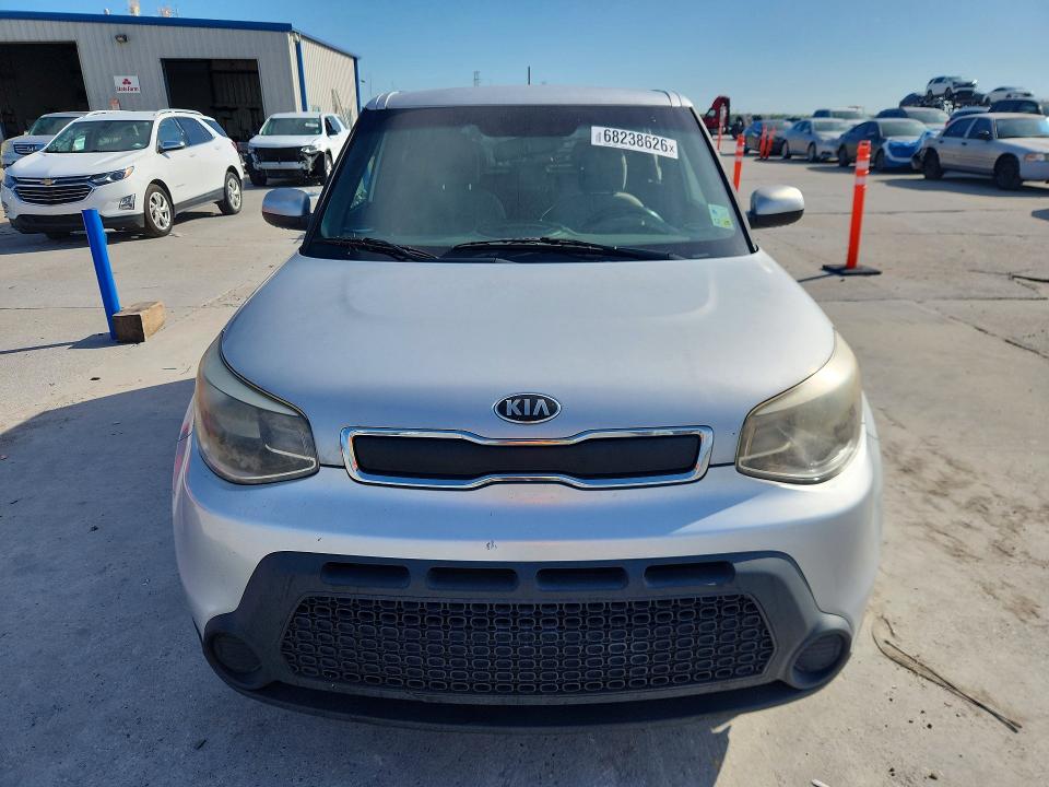 Photo 5 from auction – 2014 KIA SOUL with VIN KNDJN2A21E7744867
