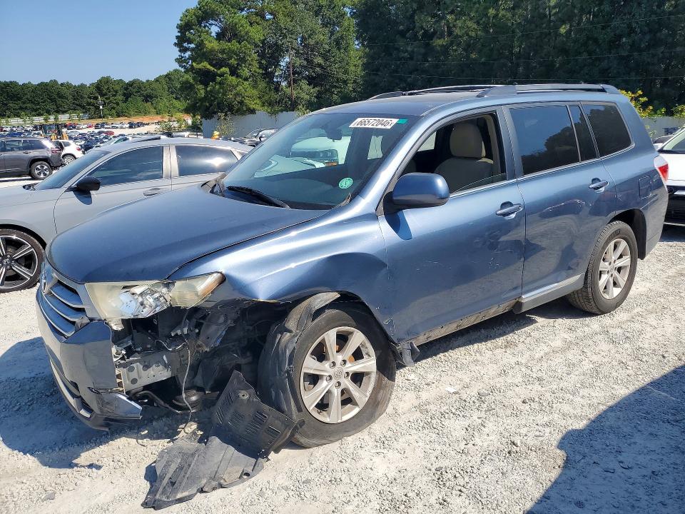 2013 TOYOTA HIGHLANDER - Търг №66572046